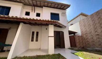 Casa com 4 quartos para alugar no Buraquinho, Lauro de Freitas  por R$ 3.500