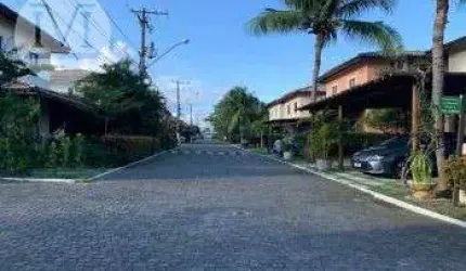 Linda casa em condomínio fechado
