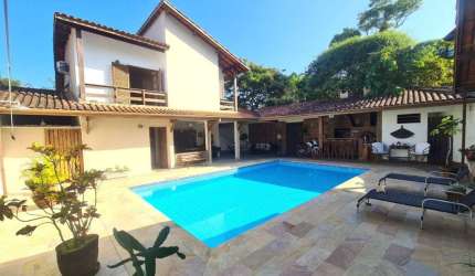 Oportunidade linda casa no Parque Vivamar