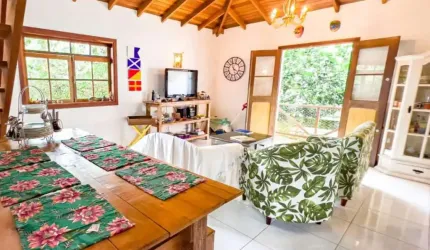 Casa em Paraty, 3 dormitórios, nova. sobrado. área Gourmet.