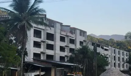 Studio Garden em prédio com lazer completo, e fácil acesso para as praias do norte