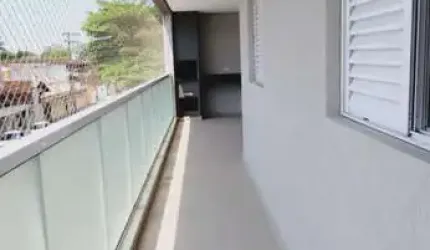Apartamento com 3 dormitórios, sendo 01 suíte, na região central de Ubatuba