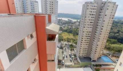 Cobertura com 3 dormitórios para alugar, 182 m² por R$ 6000,00/mês  - Champagnat - Curitiba/PR