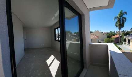 Sobrado com 3 dormitórios à venda, 132 m² por R$ 749.000,00 - São Braz - Curitiba/PR