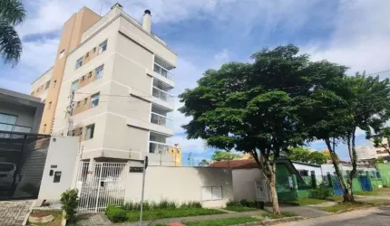 Apartamento com 2 dormitórios para alugar, 67 m² por R$ 3.600,00/mês - Agua Verde - Curitiba/PR