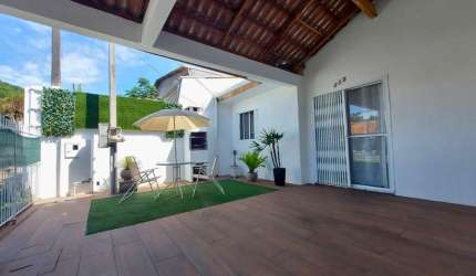 Casa com 2 dormitórios à venda, 50 m² - Cidade Jardim - São José dos Pinhais/PR