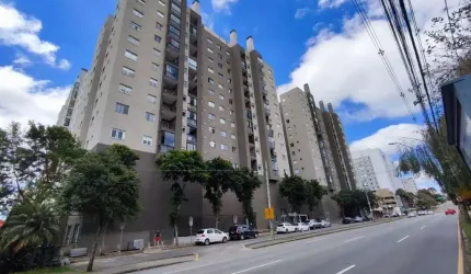 Apartamento próximo ao Parque Bacacheri no Ed. Flex Accanto com 2 quartos sendo 1 suite - 1 vaga - Boa Vista