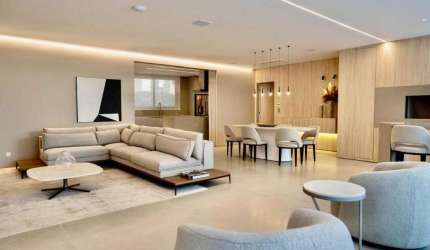 Apartamento Novo Decorado para Venda, no bairro Água Verde, com 3 quartos, sendo 3 suítes, com 239m²