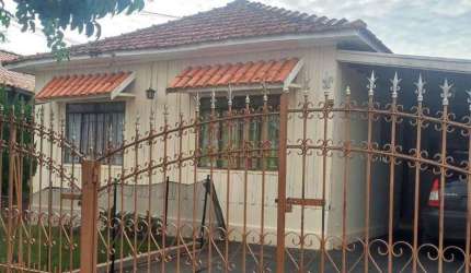 Casa com edícula de 50m²  à venda, 70 m² por R$ 300.000 - Vila Paraíso - Bandeirantes/PR