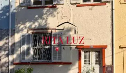 Casa com 3 quartos à venda na Dom João Vl, 233, Glória, Porto Alegre por R$ 320.000
