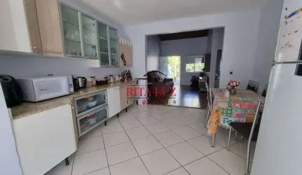 Casa com 3 quartos à venda na Rua Florinha, 172, Cavalhada, Porto Alegre por R$ 495.000