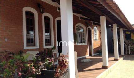 Vende se 2 casas no mesmo terreno na Vila Espéria - Retiro - Jundiaí  SP  ótima localização, 357. AT. 2 vagas , Oportunidade !!!