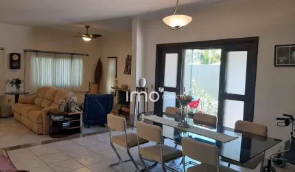 Vende se Casa Térrea no Cond. São Joaquim em Vinhedo  SP 374m² A.C. 1000 A.T  4 quartos (2 suítes) 3 salas , 4 vagas de garagem , piscina,  gourmet