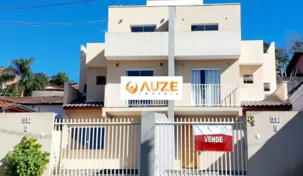 Sobrado NOVO Triplex + Terraço no Pilarzinho com amplo espaço externo (jardim na frente e nos fundo