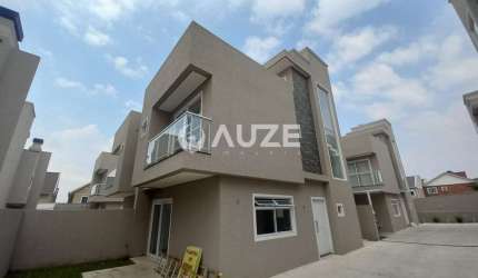 Sobrado triplex no Bairro Alto.