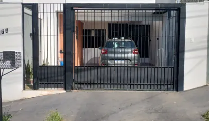Casa com piscina Jd Paulista