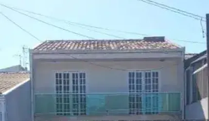 O Sobrado dos Sonhos no Capela Velha – Conforto, Estilo e Localização Privilegiada Esperando por Vo