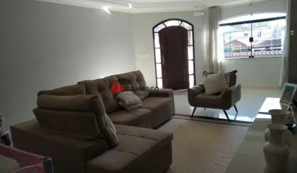 Sobrado à venda 2 Quartos, 1 Suite, 6 Vagas, 345M², Nova Gerty, São Caetano do Sul - SP