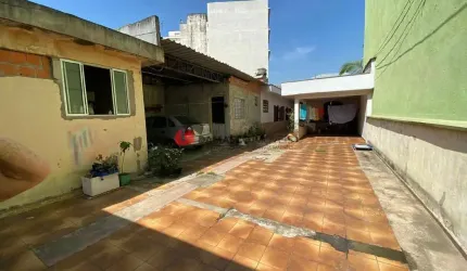 Casa à venda 2 Quartos, 1 Suite, 6 Vagas, 221M², Osvaldo Cruz, São Caetano do Sul - SP