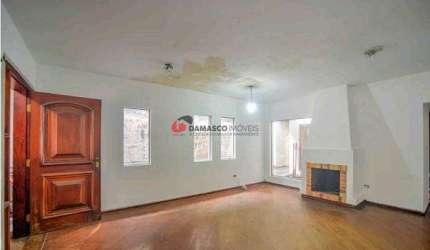 Sobrado à venda 3 Quartos, 1 Suite, 2 Vagas, 350M², Santa Maria, São Caetano do Sul - SP