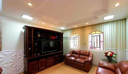 Sobrado à venda 2 Quartos, 1 Suite, 2 Vagas, 238M², Barcelona, São Caetano do Sul - SP