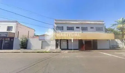 Prédio com 14 salas para alugar no Martins, Uberlândia  por R$ 25.000