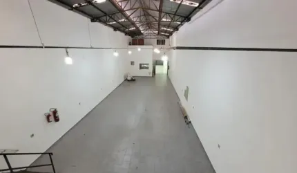 Saúde loja 490 m² 2 salões amplos escritório sobreloja próximo metrô
