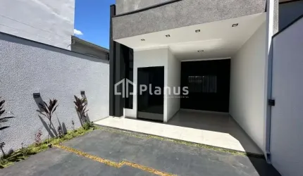 Casa nova e moderna no Jardim Ferraz