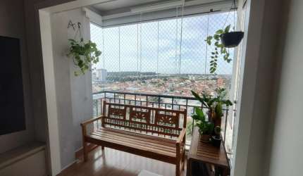 Apartamento andar alto, sol da manhã, 2 dorm. 1 suíte, 2 vagas. Fácil acesso a Rodovia, ao lado do centro da cidade