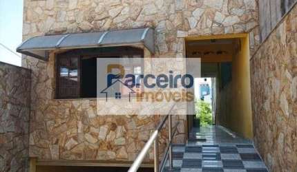 casa tipo sobrado a venda com 3 dormitórios  201 m² por R$ 1.200.000,00 - Cidade Patriarca - São Pa