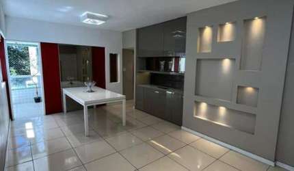 Vendo apartamento reformado, 03 quartos, 88 metros, 02 vagas, no bairro do Espinheiro
