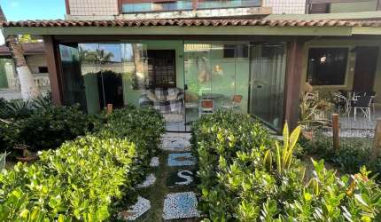 Apartamento duplex com 4 quartos, na frente do mar