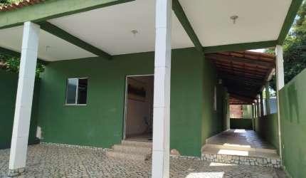 Vende Casa em Jardim de Imbassai. Duas suites e quintal