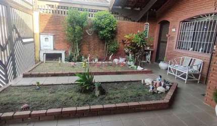 Casa com 4 dorms, Real, Praia Grande - R$ 700 mil, Cod: 4085