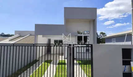 Casa com salão de festas no Fraron  - CA384