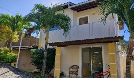 Casa dúplex 3/4 sendo 1 Suíte em Lauro de Freitas