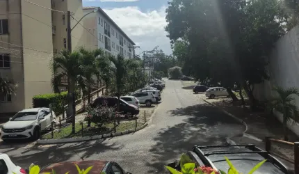 Apartamento 2/4 sendo uma suíte Condomínio Bosque da Aldeia