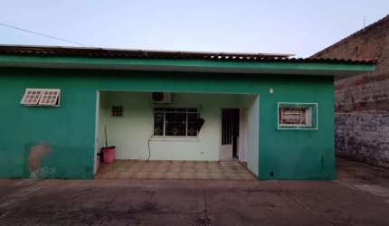 IMOVEL COM TRES TERRENOS JUNTOS codigo: 92206
