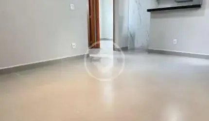 Apartamento Chapada dos Pampas, Dois quartos, Sala ampla para dois ambientes, porcelanato, iluminação em led, móveis planejados na cozinha, box no banheiro, pedra são gabriel, Valor R$ 239.000,00 codi