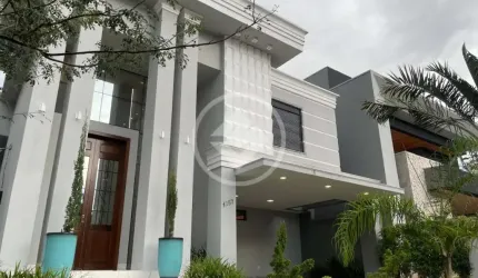 Belíssima casa no Condomínio Portal da Mata, com estilo neoclássico, fachada imponente e sofisticada ✅280 m2 de construção codigo: 78340