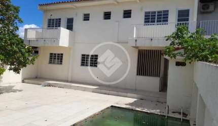 sobrado com mais de 265m² de area  construido,com area de lazer, churrasqueira piscina,com otima localização; codigo: 108260