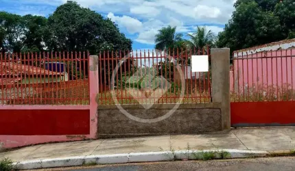 Terreno no bairro Lixeira, próximo de posto de gasolina, escolas, ginásio. Poucos metros da avenida Miguel Sutil e codigo: 107093
