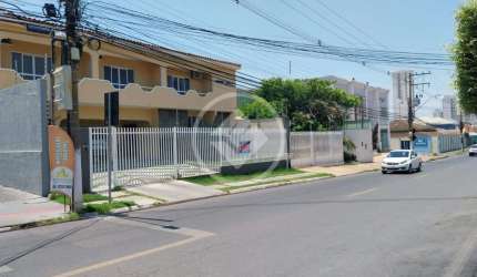 Aluga-se Sobrado com finalidade Comercial no Jardim das Américas - 445m² Construídos - ideal para clínicas e escritórios - Cuiabá (MT) - Aluguel: R$ 18.000,00 codigo: 68153