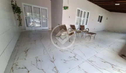 Casa térrea de 3 quartos, sendo 1 suíte, área gourmet com churrasqueira e muito mais no Altos do Coxipó. codigo: 120137