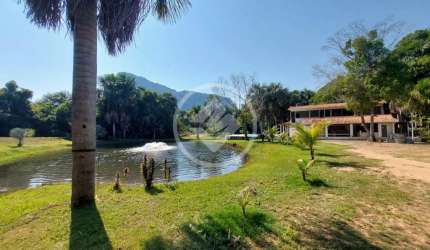 Sítio à venda, 67.000 m2, estrada do manso km27, apenas 44km de Cuiabá  Está a procura de um paraíso particular? Venha conhecer esta maravilhosa propriedade com vista deslumbrante para Chapada dos Gui