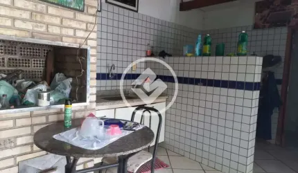 Vende-se Casa de 104 m² de área construída - Bairro Cristo Rei - Várzea Grande (MT) - Valor: R$ 1.600.000,00 codigo: 107189