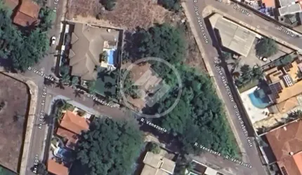 Vende-se terreno no Santa Rosa - Tamanho: 427,01 m² - Testada: 15 m - Cuiabá (MT) - Valor: R$ 320.000,00 codigo: 106953
