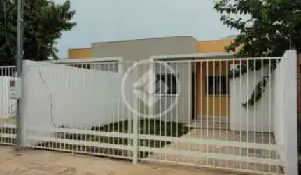 Vende-se casa no bairro Jardim Pauliceia - 2 quartos e 2 vagas - Cuiabá (MT) - Valor: R$ 231.000,00 codigo: 107210