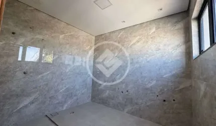 Vendo Sobrado com 04 suítes no Belvedere Cuiabá codigo: 125789