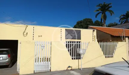 vendo casa em varzea grande, no bairro ipase próximo ao supermercado comper, serve mais ipase, upa, shopping varzea grande, aeroporto,colégio IPO. codigo: 119298
